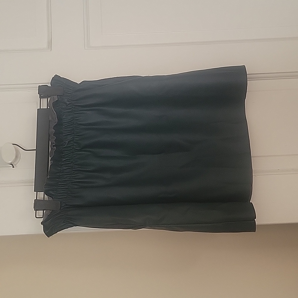 Zara Knit Green Faux Leather with pockets Skirt Size Medium